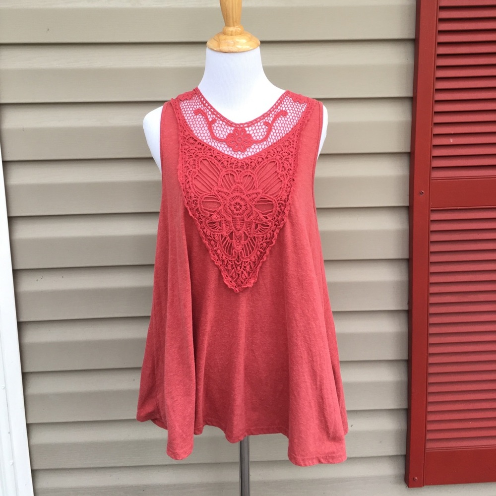 Acemi sleeveless women's rust colored top